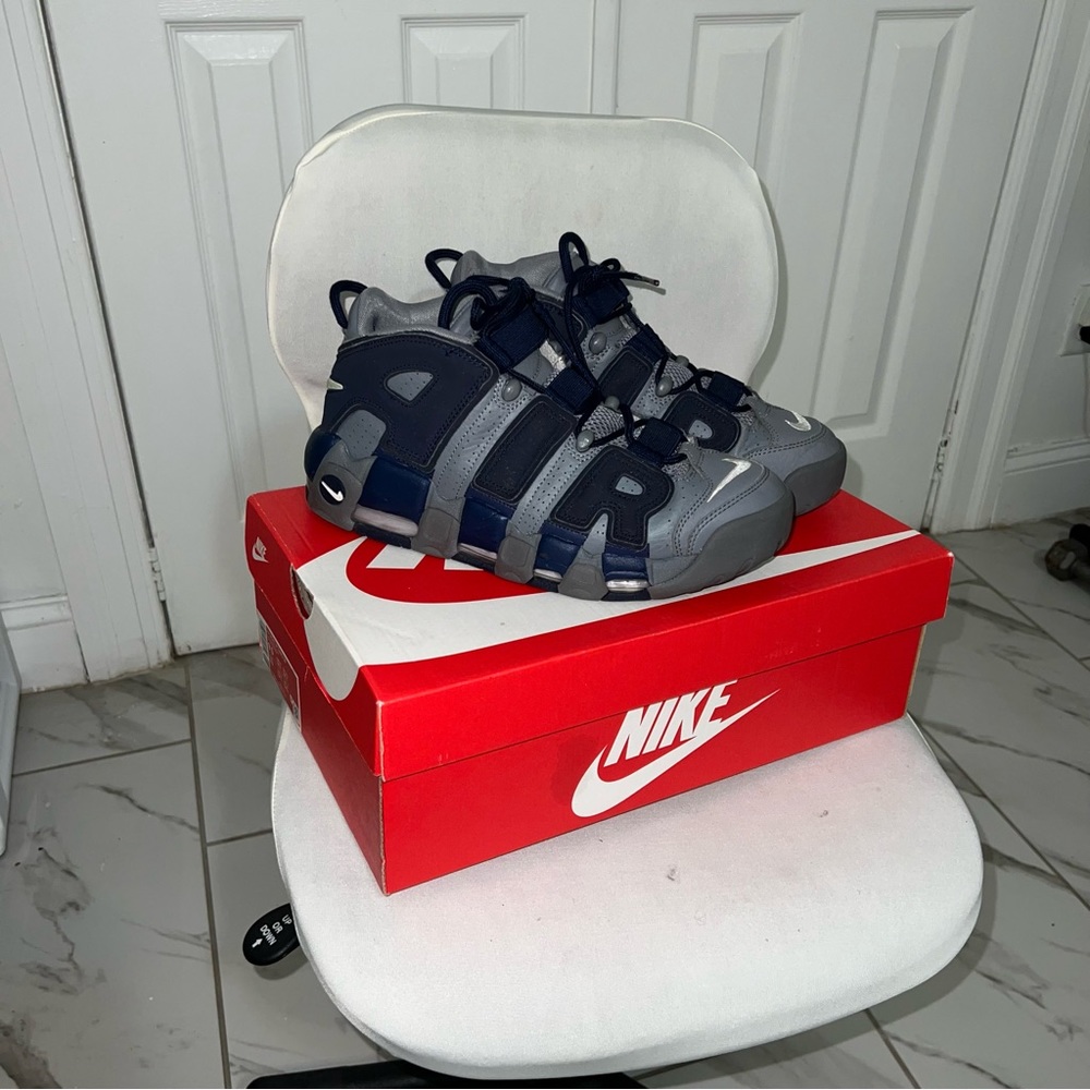 Air Nike uptempo 96 sneakers. Size 8.5